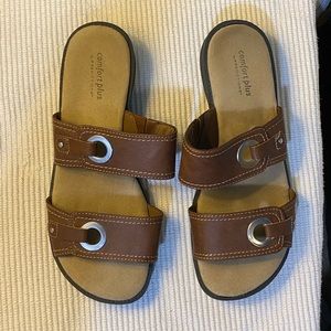 Comfort Plus by Predictions,  9 Wide